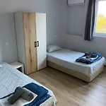 за гости крис