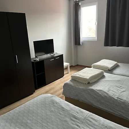 за гости крис וראצה